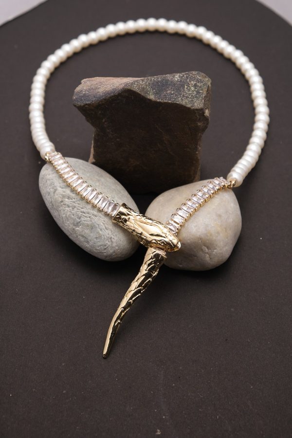 Snake Pearl Necklace