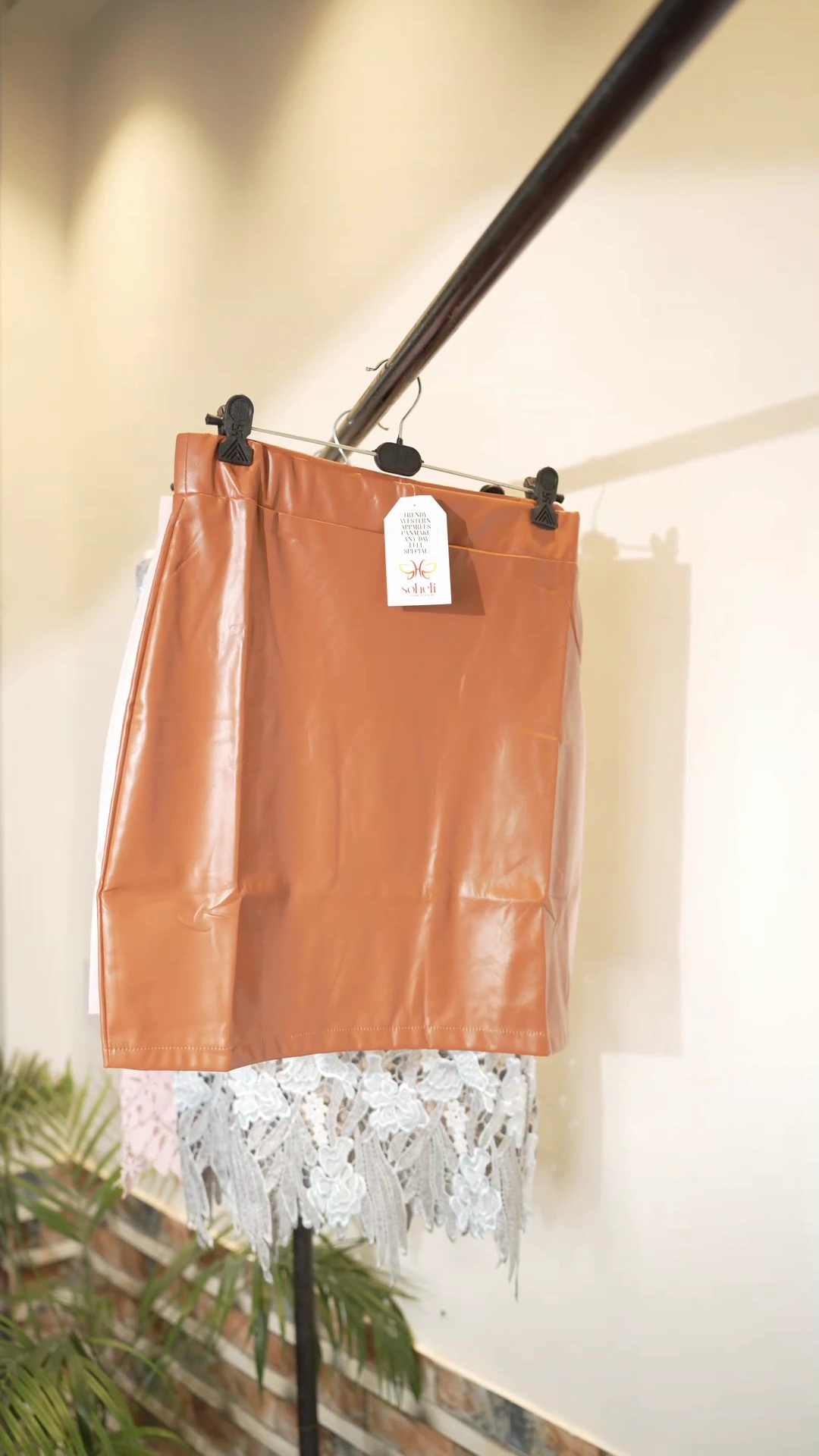 WOMEN LEATHER MINI SKIRT