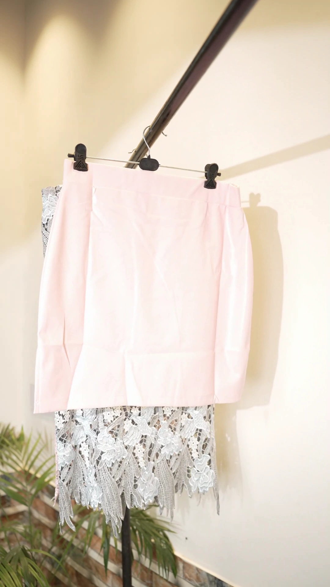 WOMEN LEATHER MINI SKIRT - Image 2